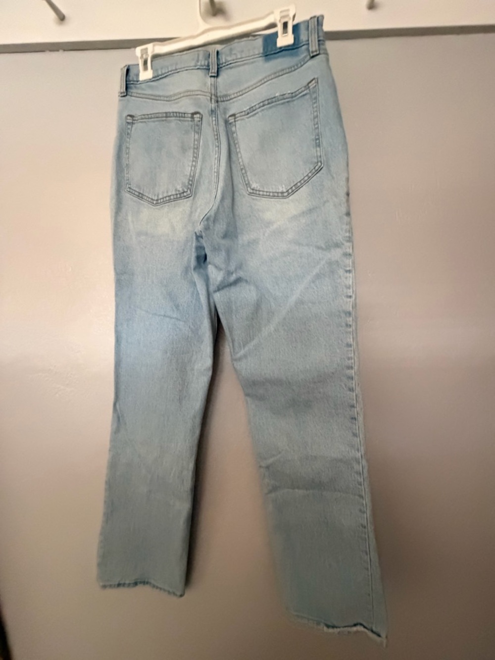 Abercrombie & Fitch 90s Straight Ultra High Rise Light Blue Jeans - Picture 4 of 4